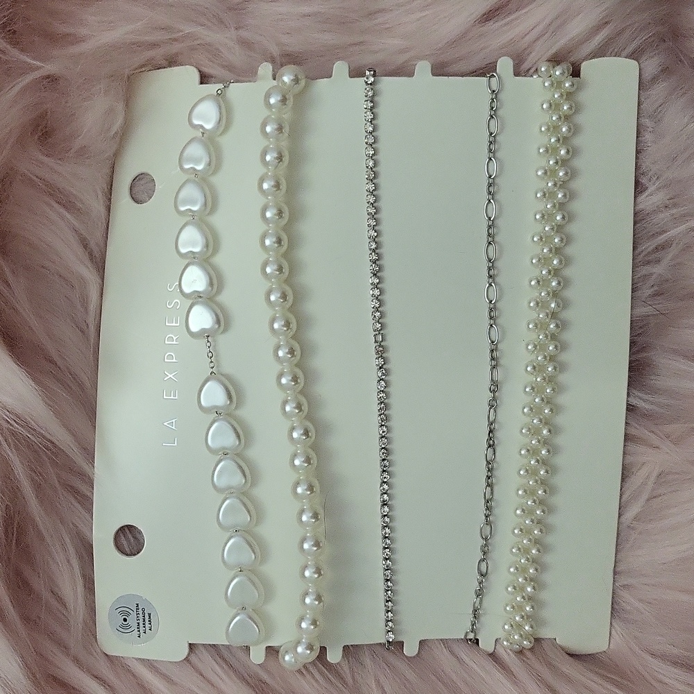 Brand New L.A EXPRESS MULTI-CHOKER Necklace Set-5CT.